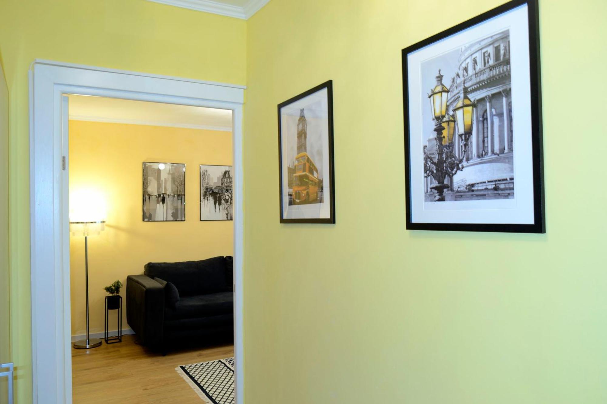 Cozy 2 Rooms Apartment Drumul Taberei Boekarest Buitenkant foto