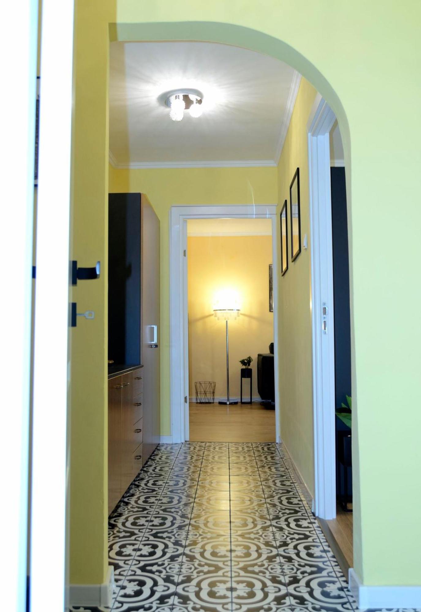 Cozy 2 Rooms Apartment Drumul Taberei Boekarest Buitenkant foto