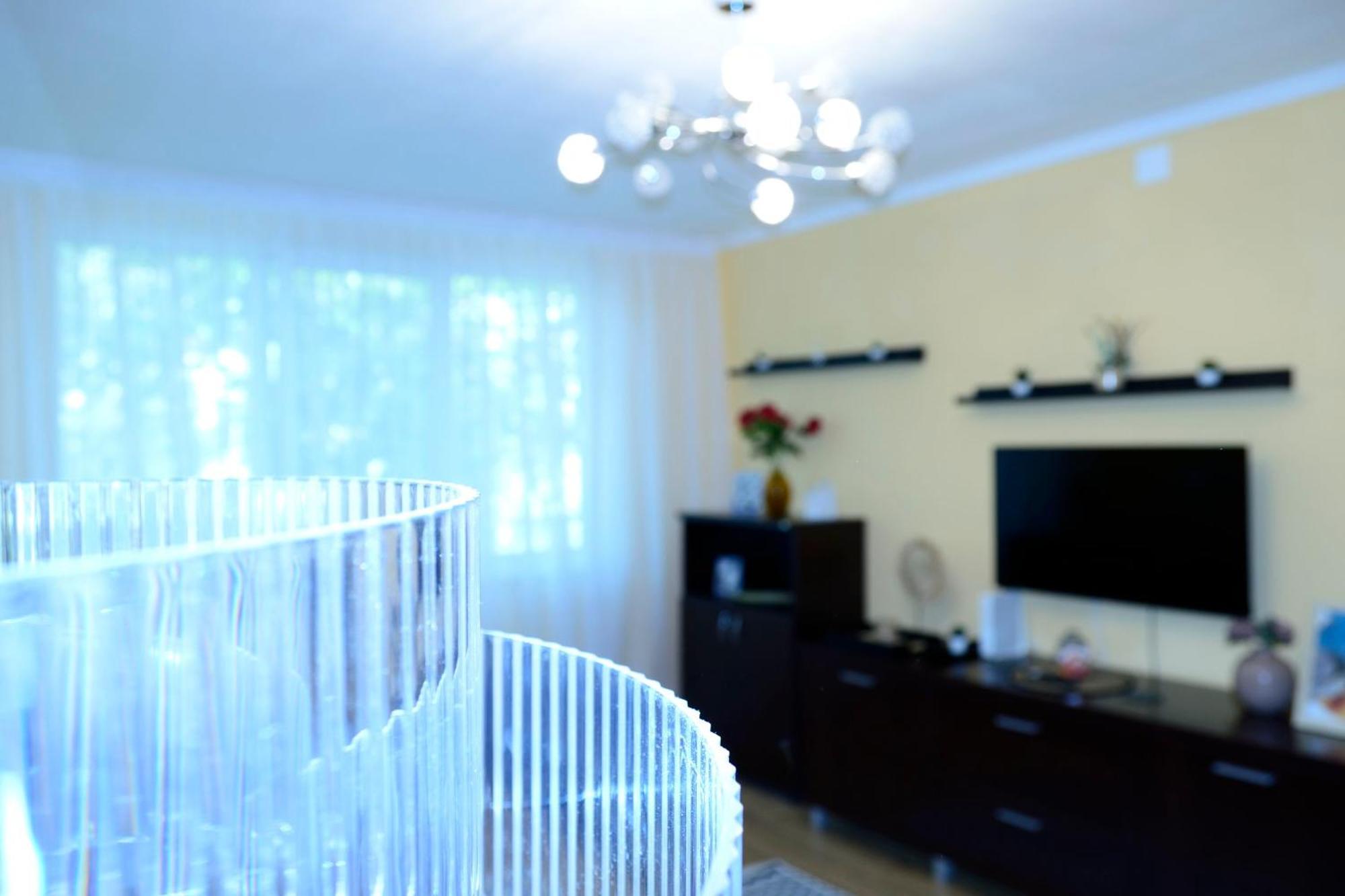 Cozy 2 Rooms Apartment Drumul Taberei Boekarest Buitenkant foto