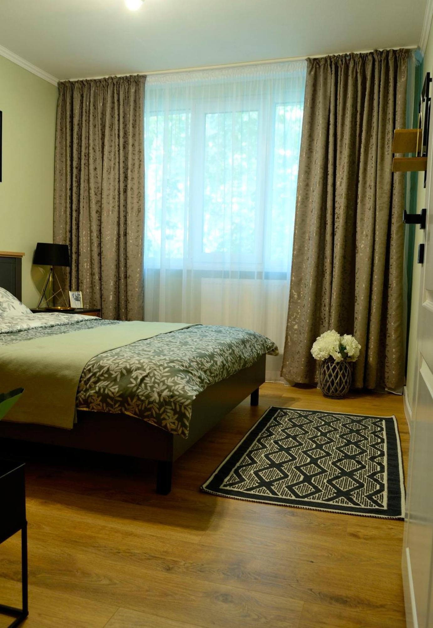 Cozy 2 Rooms Apartment Drumul Taberei Boekarest Buitenkant foto